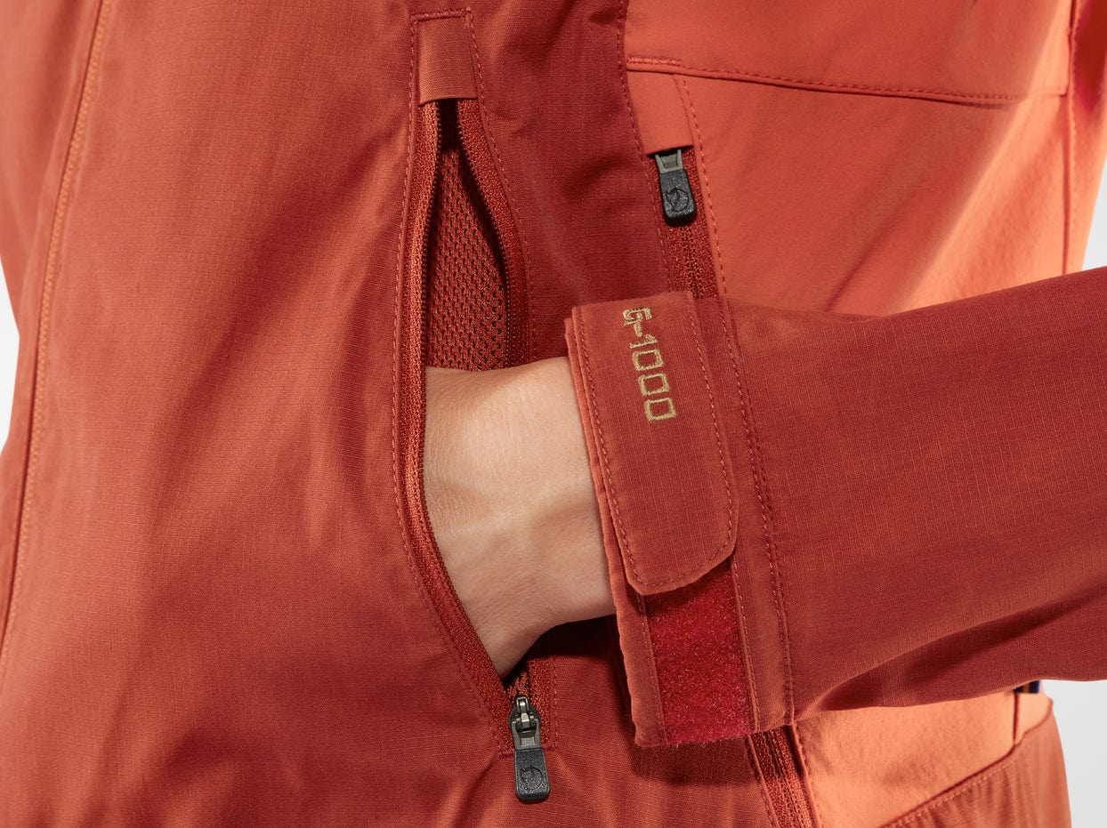 Abisko Lite Trekking Jacket W - Image 5