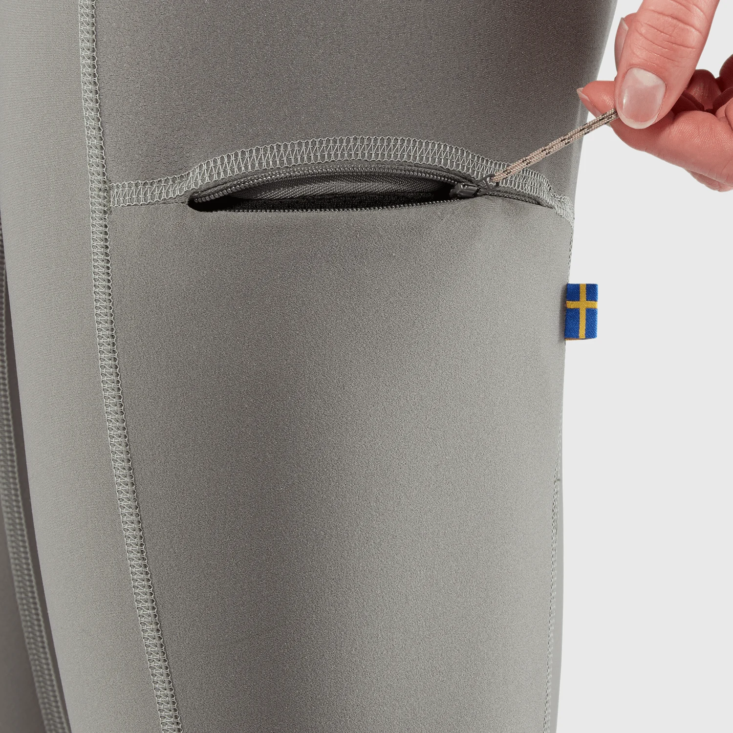 Abisko Trail Tights W - Image 6